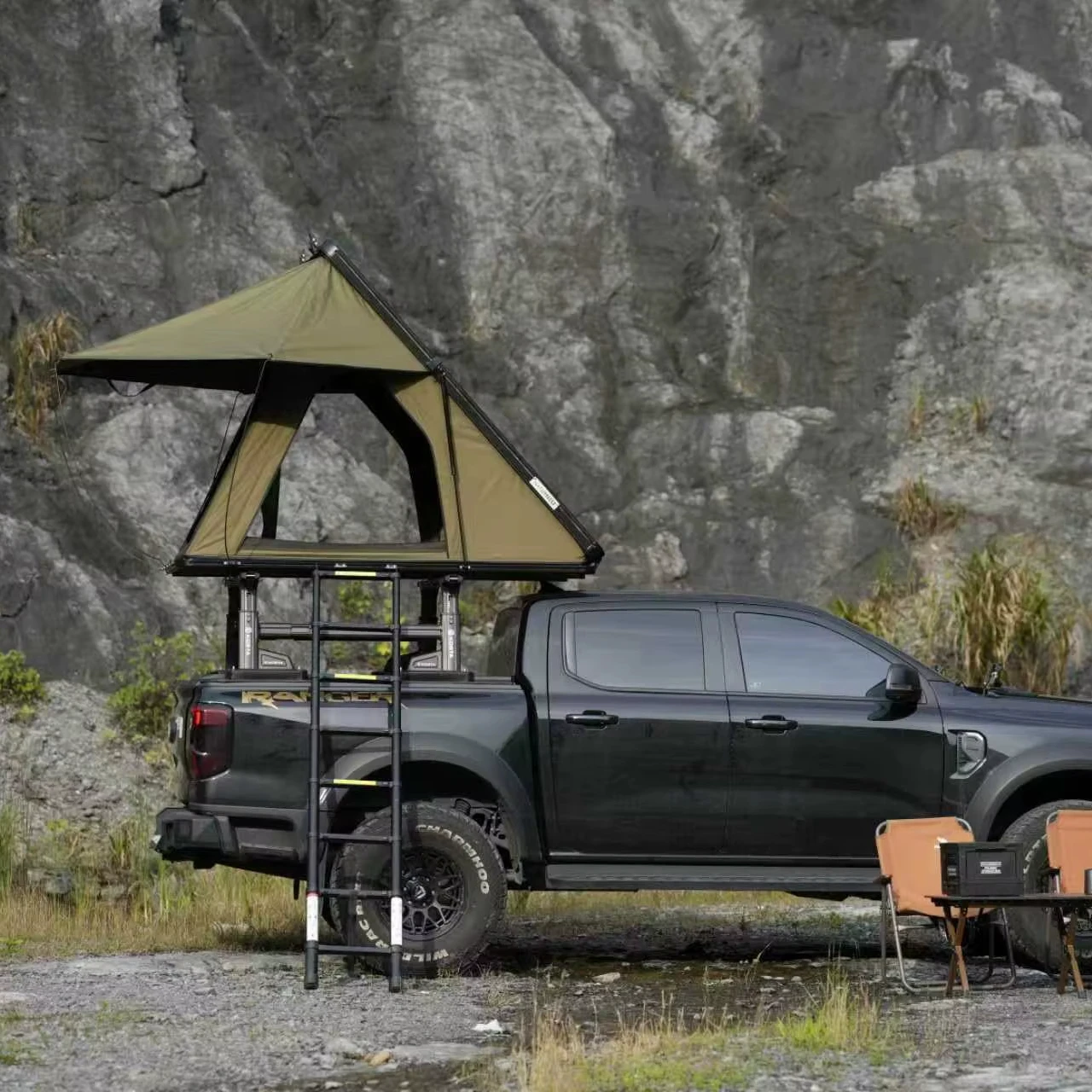 

OEM Aluminum Hard Shell Rooftop Tent Factory Supply Waterproof Travelling Outdoor Camping Roof Top Tent