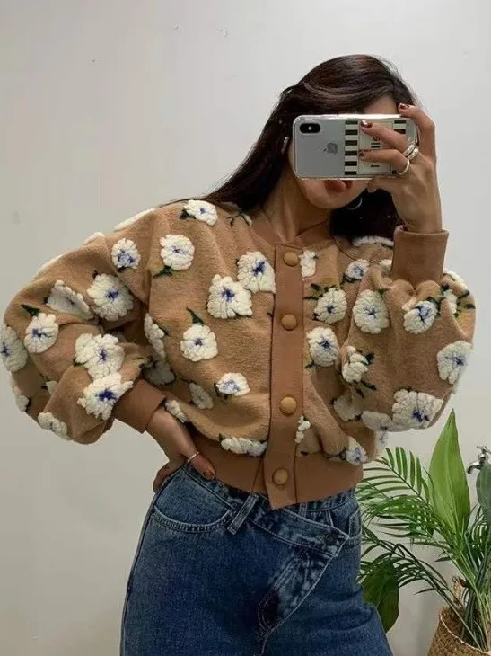 

Korean Sle ort Bubble Sve Lace Trimmed Floral Print Jaet Women's Faion Retro Design Top Ladies' Premium Outerwear