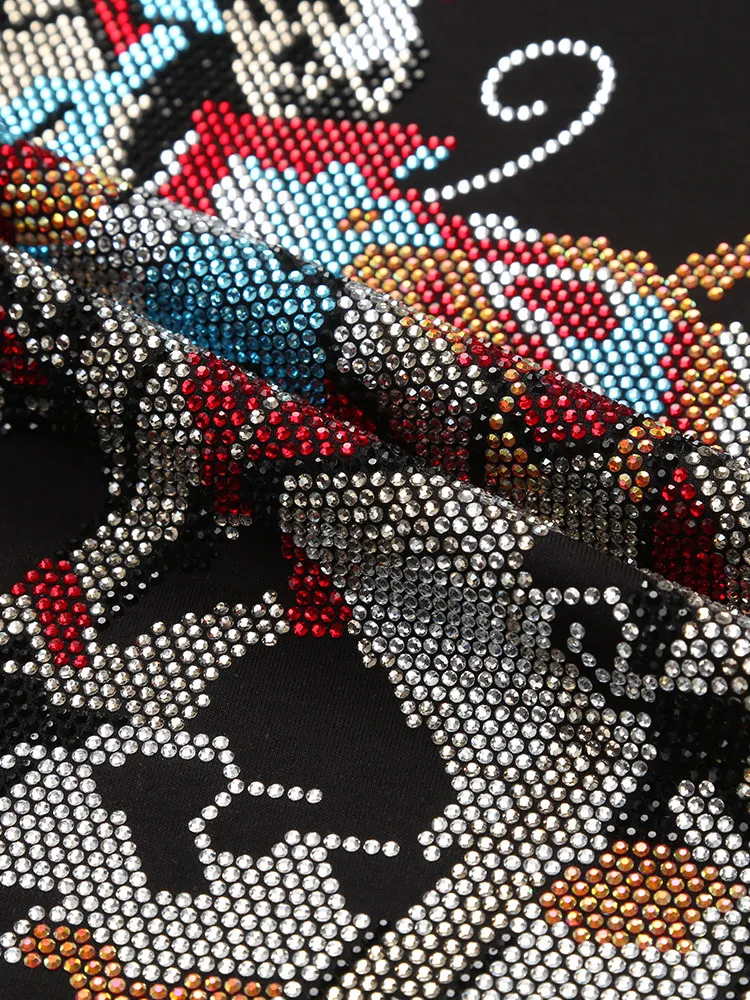 2026 Summer New Men Colorful Horse Rhinestone Print Round Neck Short Sleeve Black White Red Casual Streetwear T-Shirt