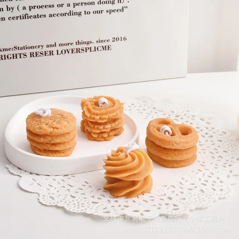 Home Decoration Ornament,Creative Cookie Shaped Scented Candle,Exquisite Wedding Birthday Holiday Gift Box Souvenir Present