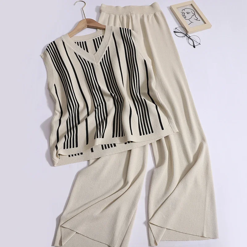 

New Pants Sets Retro Casual Loose Striped V-neck Sleeveless Knitted Vest with Solid Wide Leg Pants 2024 Summer Two Piece Suit