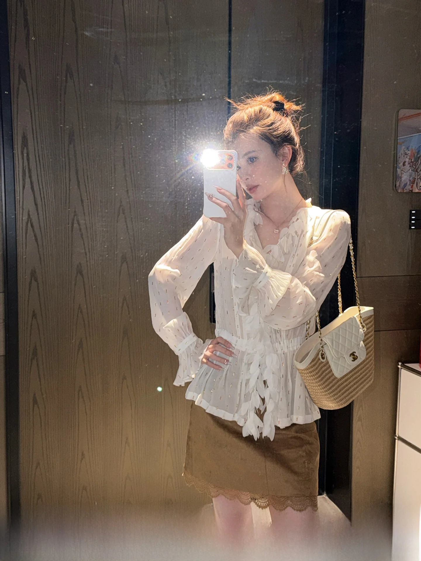 

Kun Spring White irt Women's Waist-Cinching irt Casual Sle Long Sve Fiber Material Faionable Top New Arrival