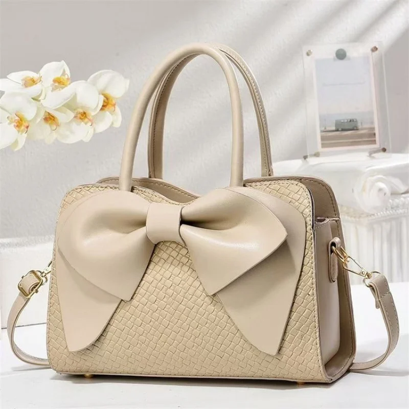 

Trendy Oval Bag For Women Unique Shape Leather Crossbody Bag Conversation Starting Piece Fashion Lovers
