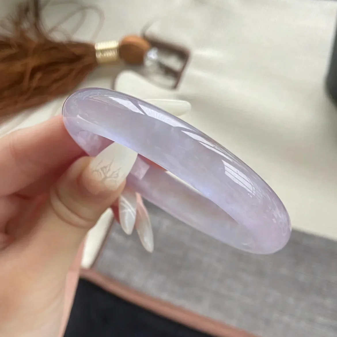 

Violet bracelet ice type transparent light pink light purple jade safety bracelet positive circle girl model