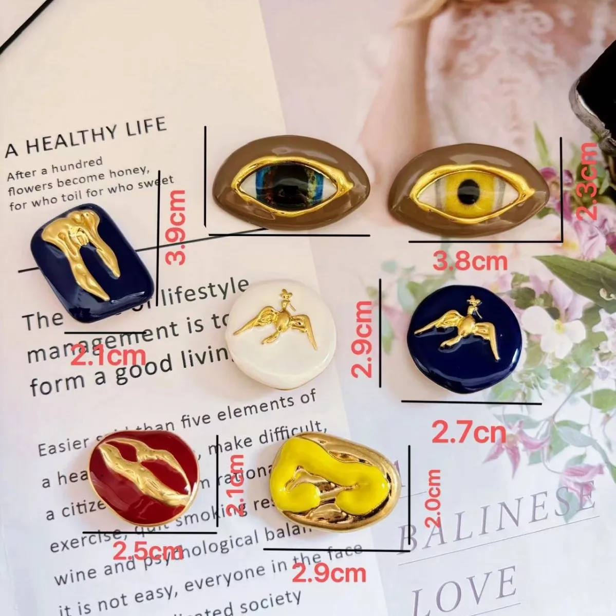 New 7PCS/Set New Dopamine-Colored Facial Feature Series Brass Set Buttons for Fashion Accessories