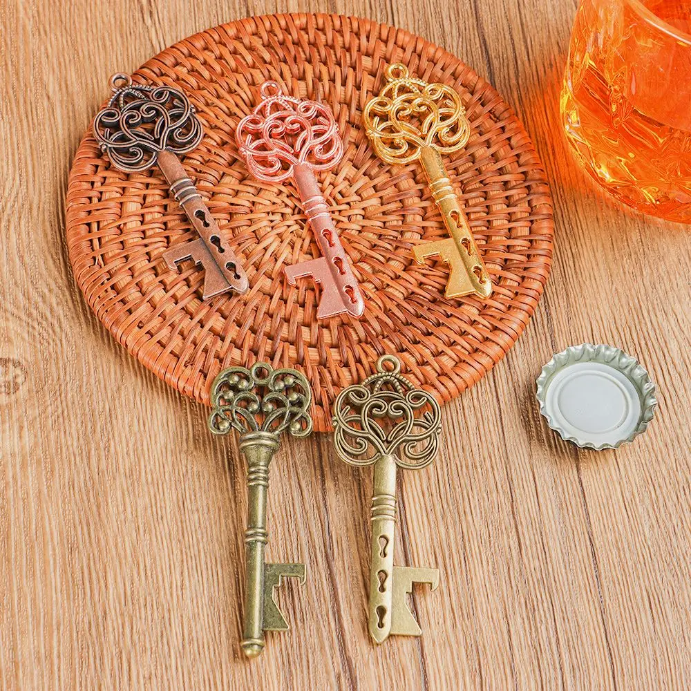 1Pcs Vintage Bottle Opener Party Favor Key Bottle Opener Wine Keychain Souvenir Beer Opener Wedding Decor Kitchen Tool Accessory