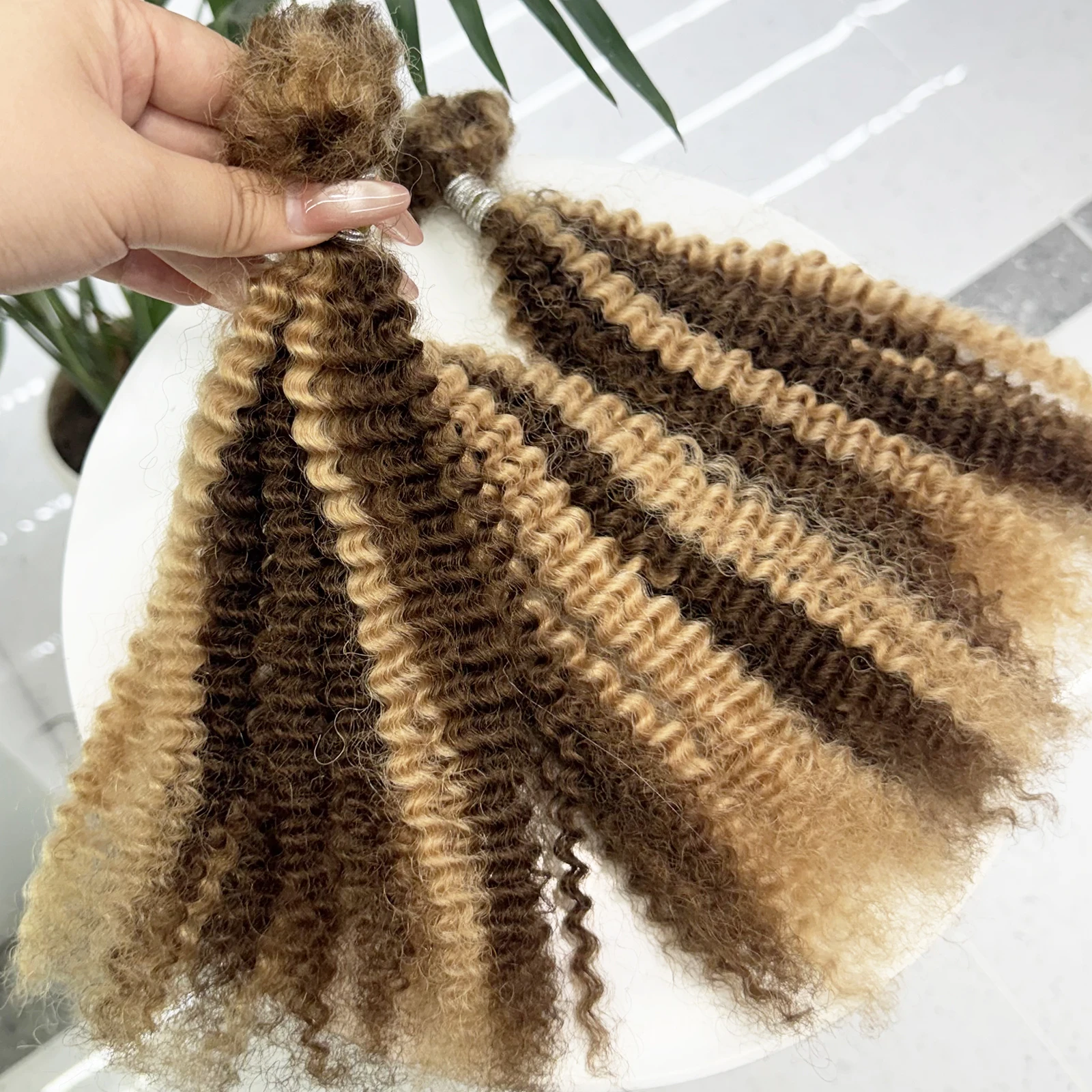 16 Zoll Afro Kinky Curly Echthaar-Bulk für Dreadlocks, Afro Kinky Bulk Echthaar zum Flechten, 30g/Packung, Färbbar – Detail 33