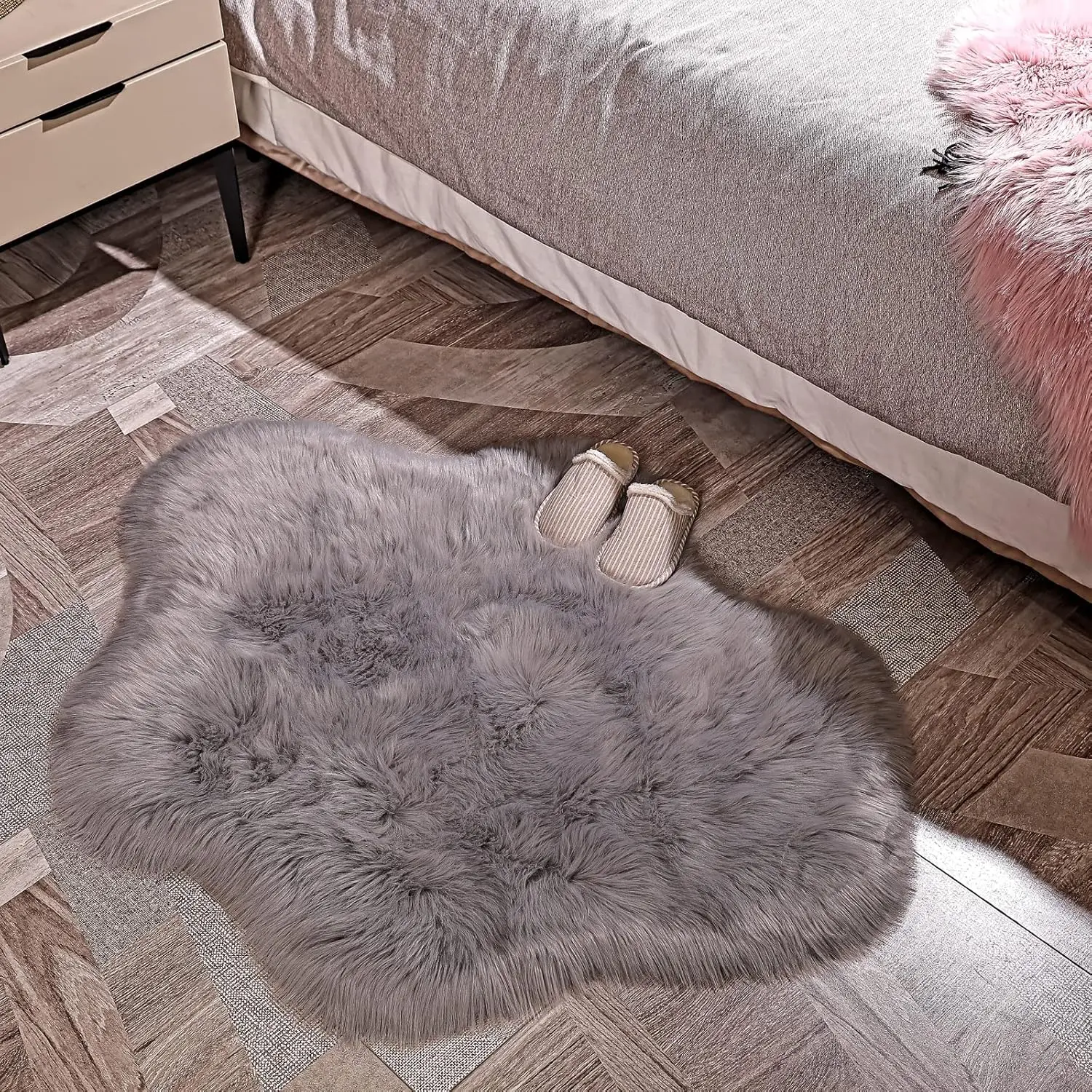 Soft Faux Sheepskin Fur Rug Fluffy Fur Chair Cover Seat Pad Non-Slip Area Rug For Bedroom Living Room Floor Kids Room (Gray,
