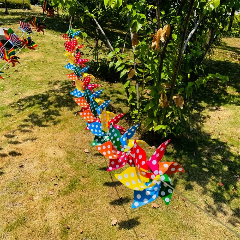 10 Stück bunte 6-Blätter-Windräder aus Kunststoff, handgefertigt, gestreift, kreisförmig, Drahtseil, Windmühle, Schnur, Windmühle, Bogenkorridor