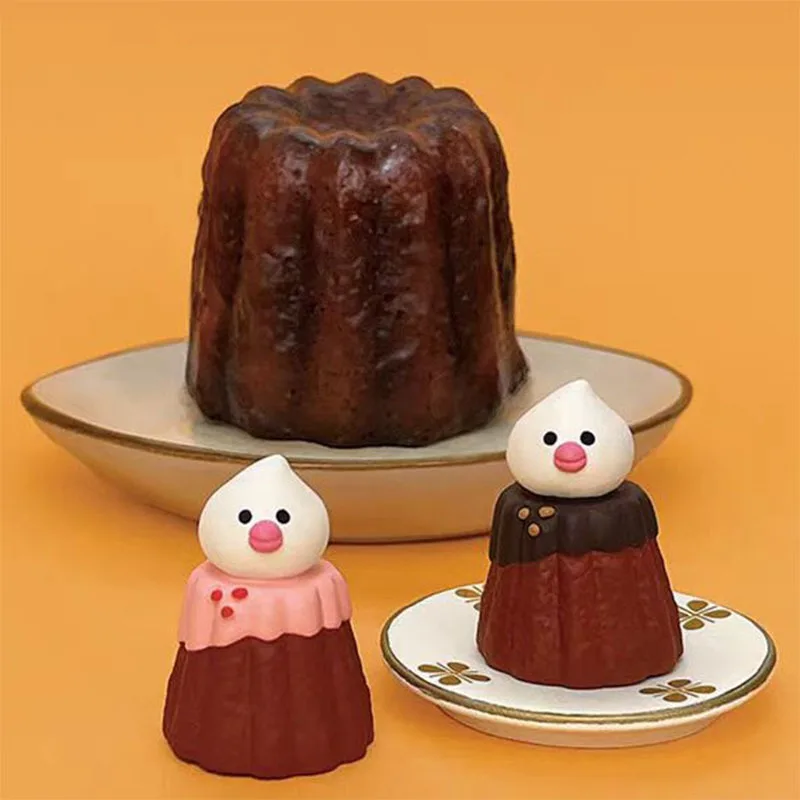 Japanese Cat Scene Small Ornament Bakery Strawberry Chocolate Valentine\'s Day Gift Decoration Resin Crafts Gift