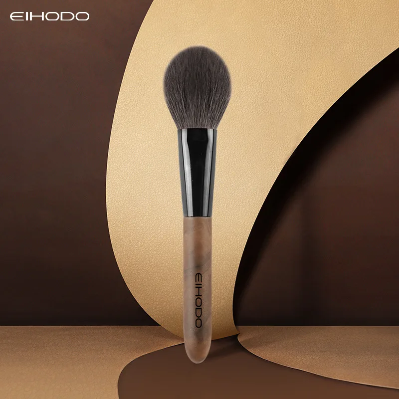 Walnut Wood Makeup Brush Animal Hair Powder Blusher Brush Wool Peach Heart Powder Blusher Honey Brush Facial Makeup Brush
