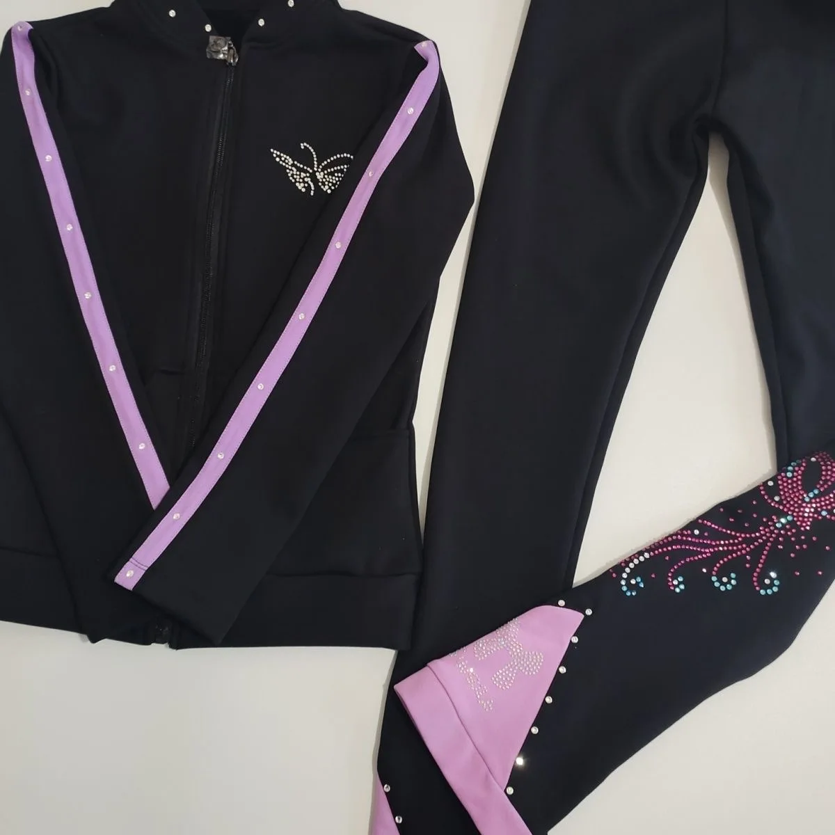 Figure skating training suit set with plush and thickened children's suit top, ice skating pants, high elasticity