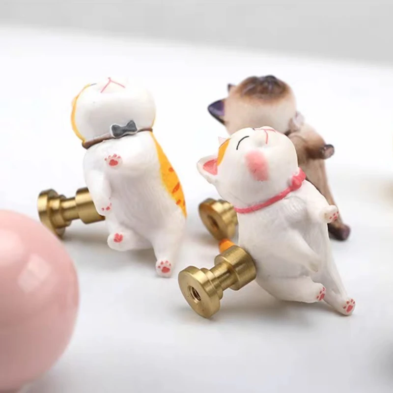 Modern Cartoon Cat Drawer Handle Cabinet Durable Wardrobe Cupboard  Handle Furniture Hardware Resin Drawer Pull