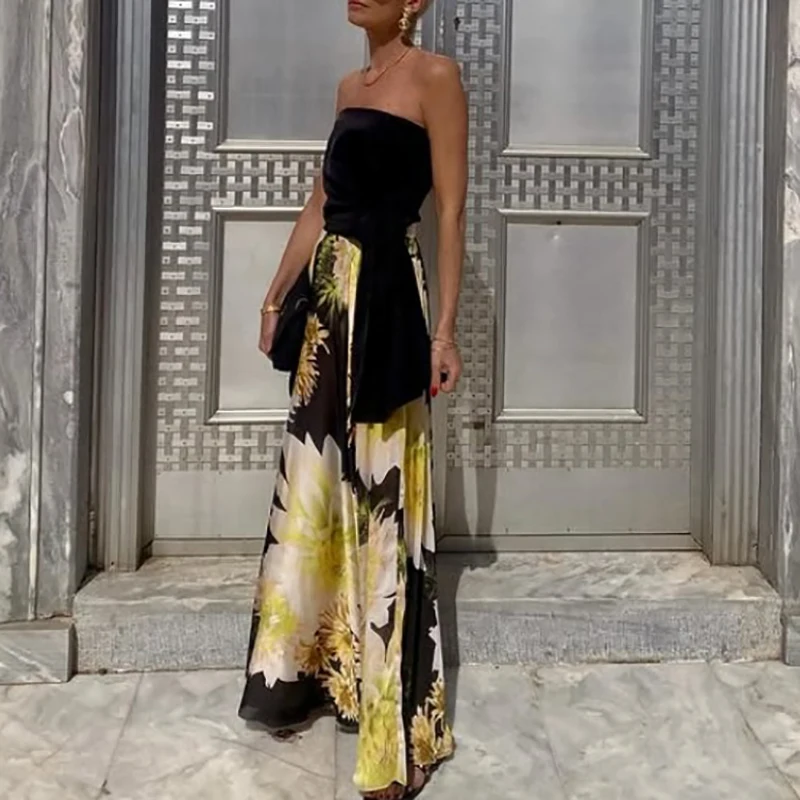 

Sexy Chest Wrapping Tops&Printed Half Skirts Suits Show Style Sleeveless Black Irregular Tank Tops Big Hem Skirts Matching Sets