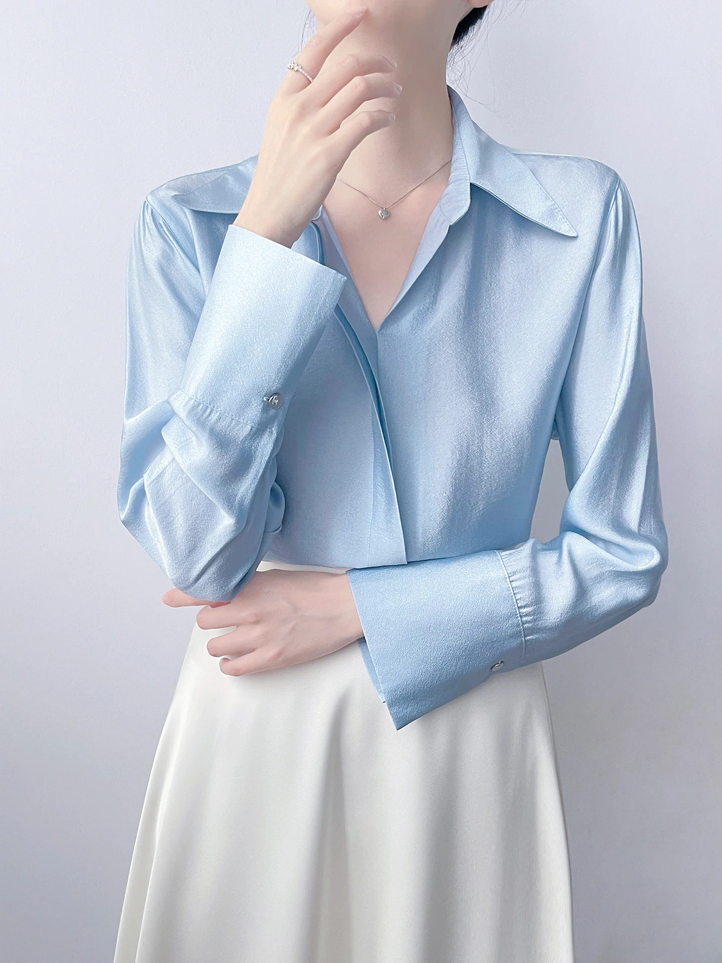 

Elegant Blue Long Sleeve Women's Shirt Hanpooraya Simple Matchings Chiffon Top Breathable Comfortable Korean Style Business S...