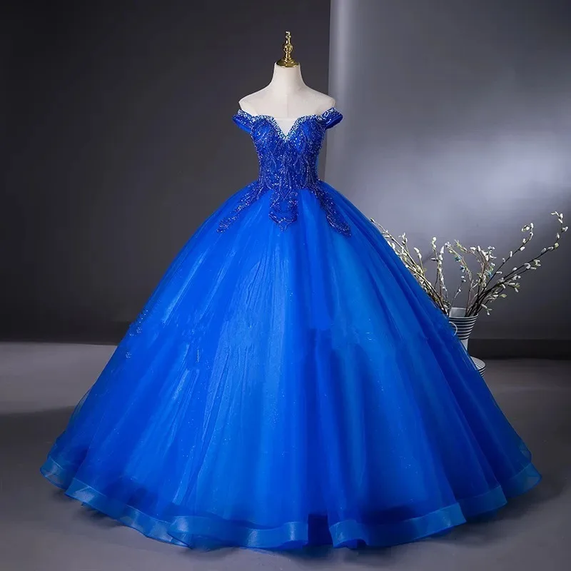 

2026 Новое женское сексуальное вечернее платье на одно плечо с вышивкой, модный вид, тонкая пышная юбка, длинное платье на бретельках сзади, платье для выступлений