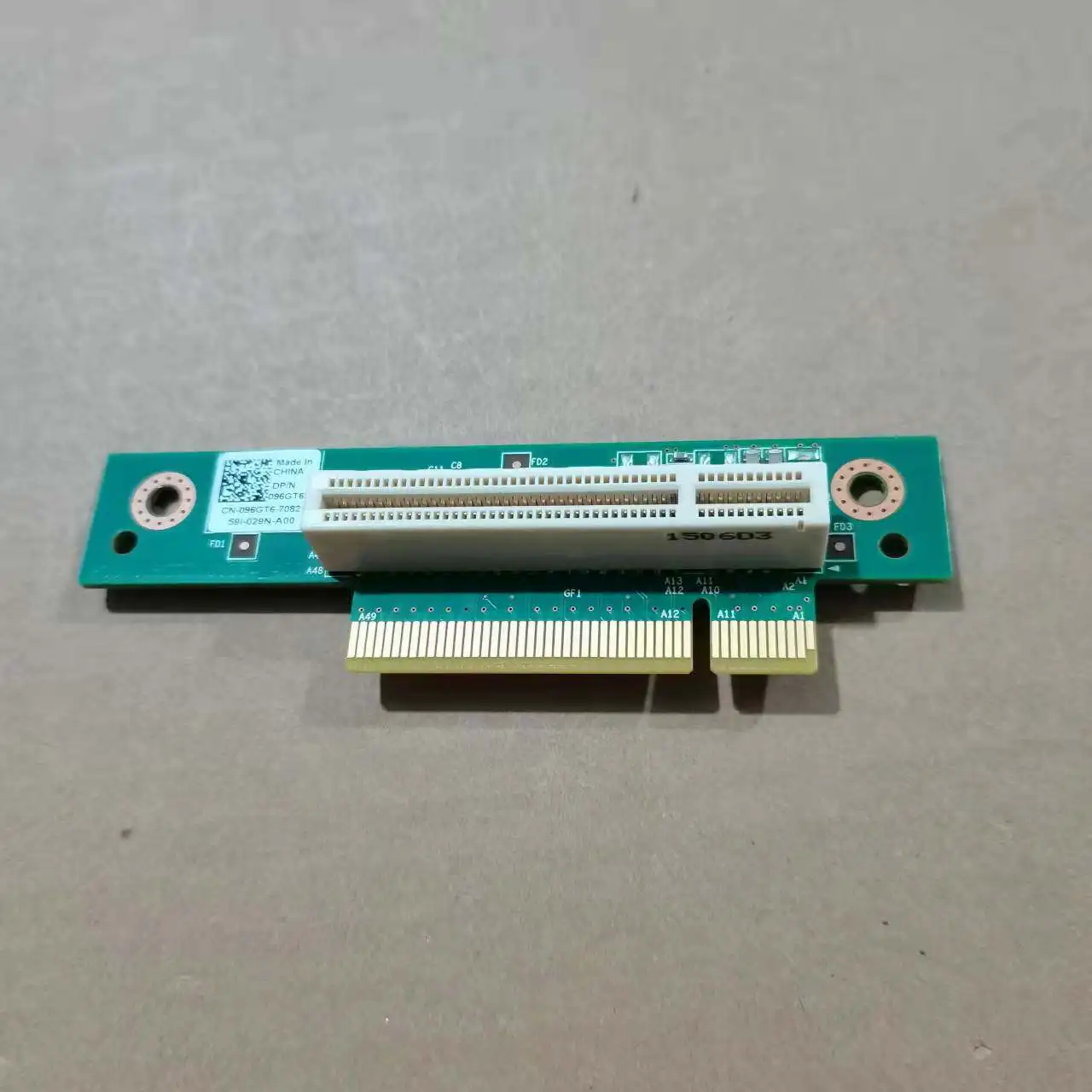 

For Dell left side, transfer expansion card PCIE X8 to X8 96GT6
