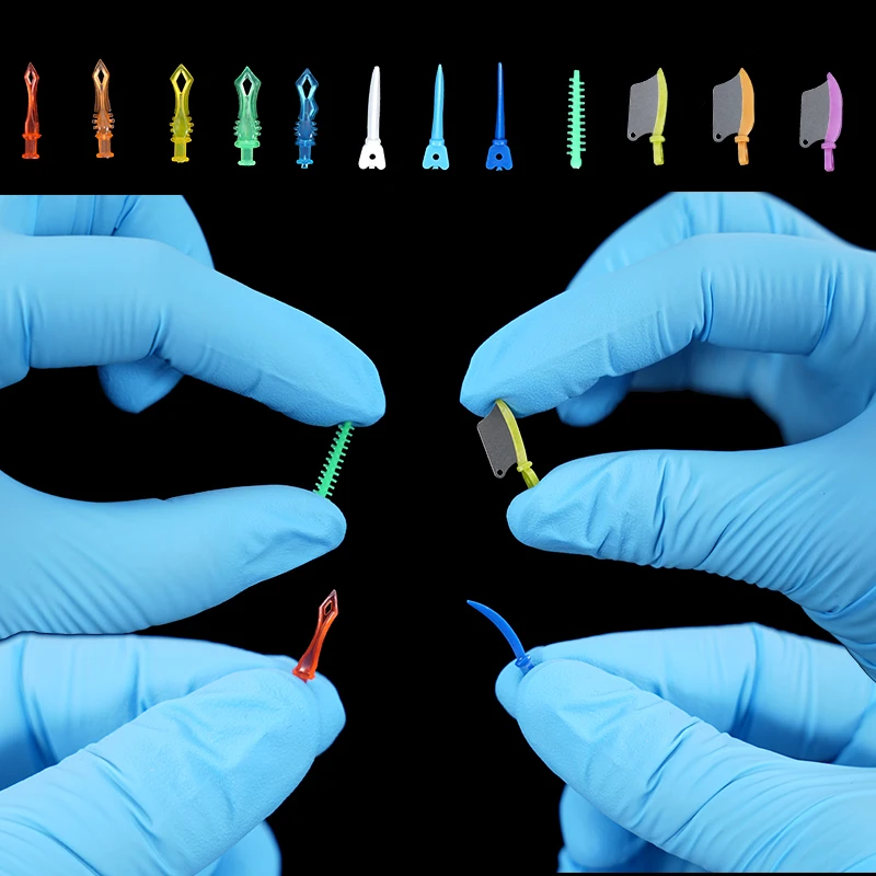 

Стоматологические клинья, передняя матричная система, клиновые матричные ленты, межзубные клинья, модели из нескольких материалов