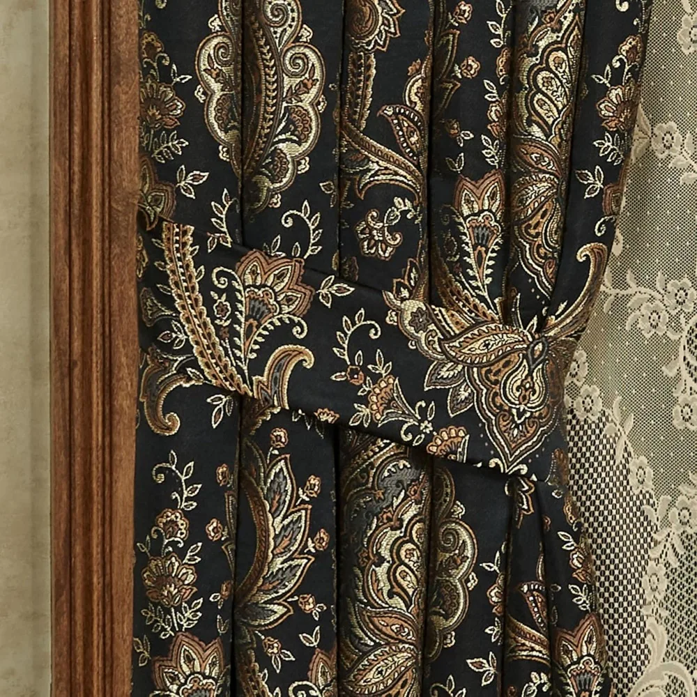 معالجات النوافذ المنسوجة الأنيقة المزخرفة: الفاخرة التقليدية مع ميداليات الأزهار المحايدة والأسود والمعدنية