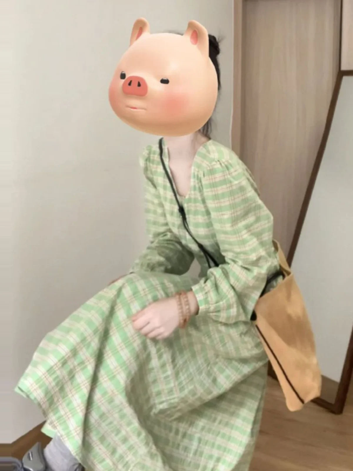 

Green Plaid Long Sleeve Dress Elegant Commute Fashionable Women's Clothing Guangzhou Thirteenth Factory Autumn Season Basic S...