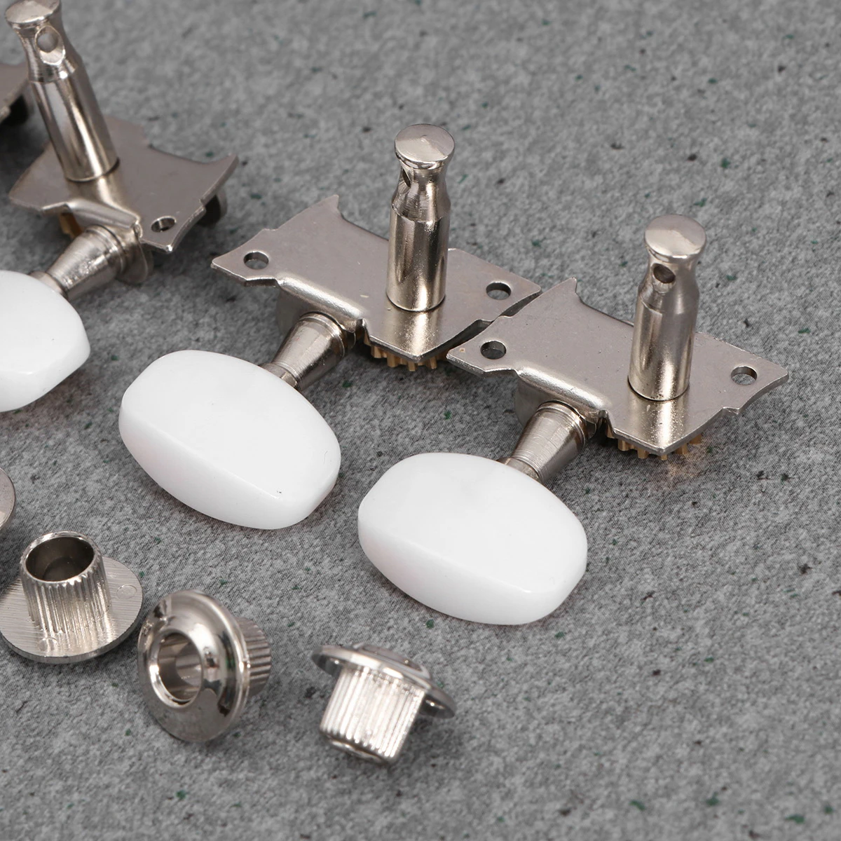 

Banjo machine heads Banjo tuners Banjo tuning pegs Banjo tuning key Banjo bushings