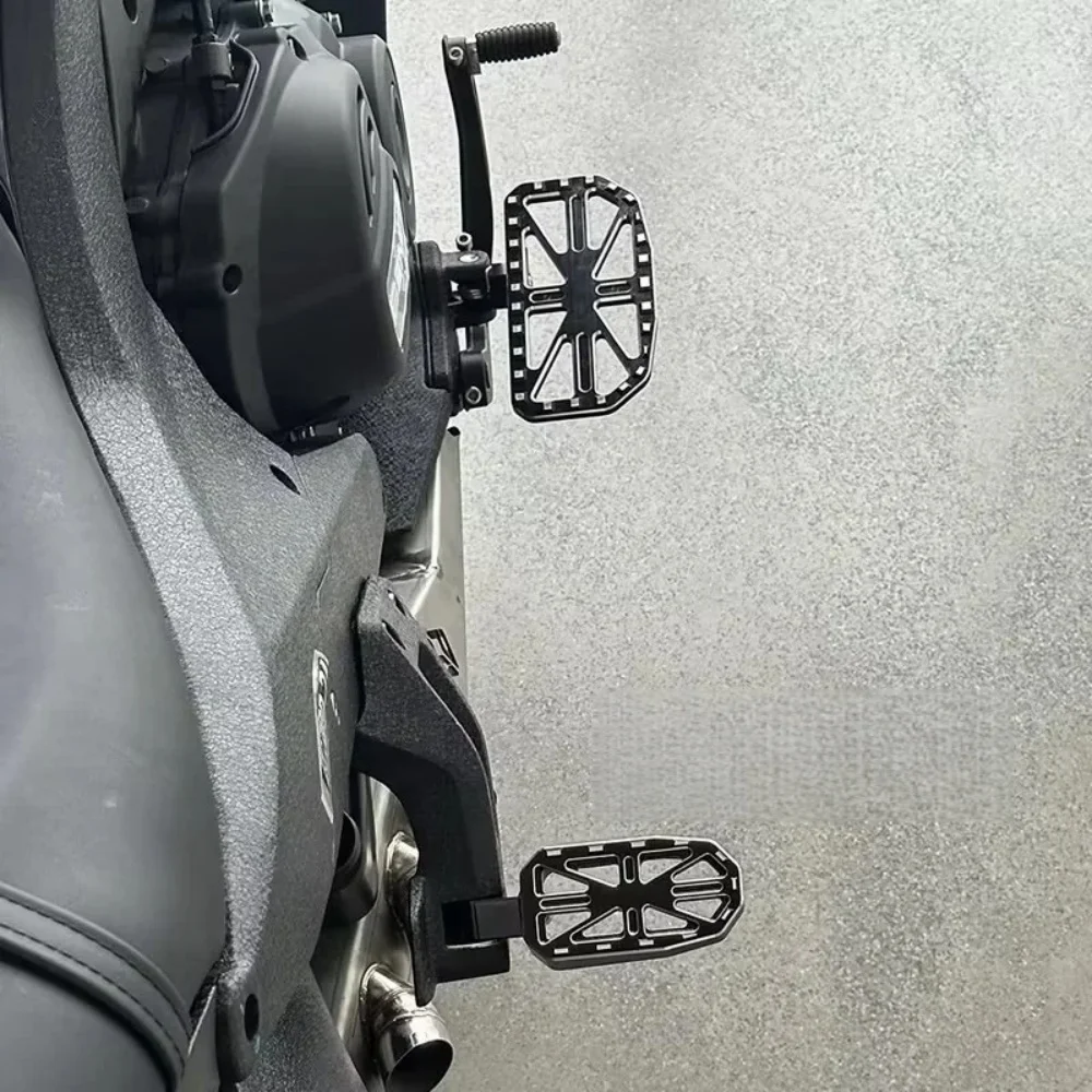 FOR Benda LFC700 Anti-Fatigue Wide Rear Foot Pedals Vibration Damping Design Comfortable Passenger Footrests for Vehicle