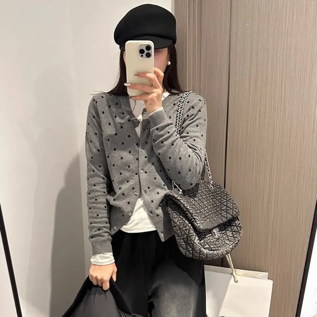 

Grey Wave Dot Knitted Cardigan for Women Long Sleeve Slim Fit Inner Top Trendy Stacked Wear Design Autumn Winter Fashion