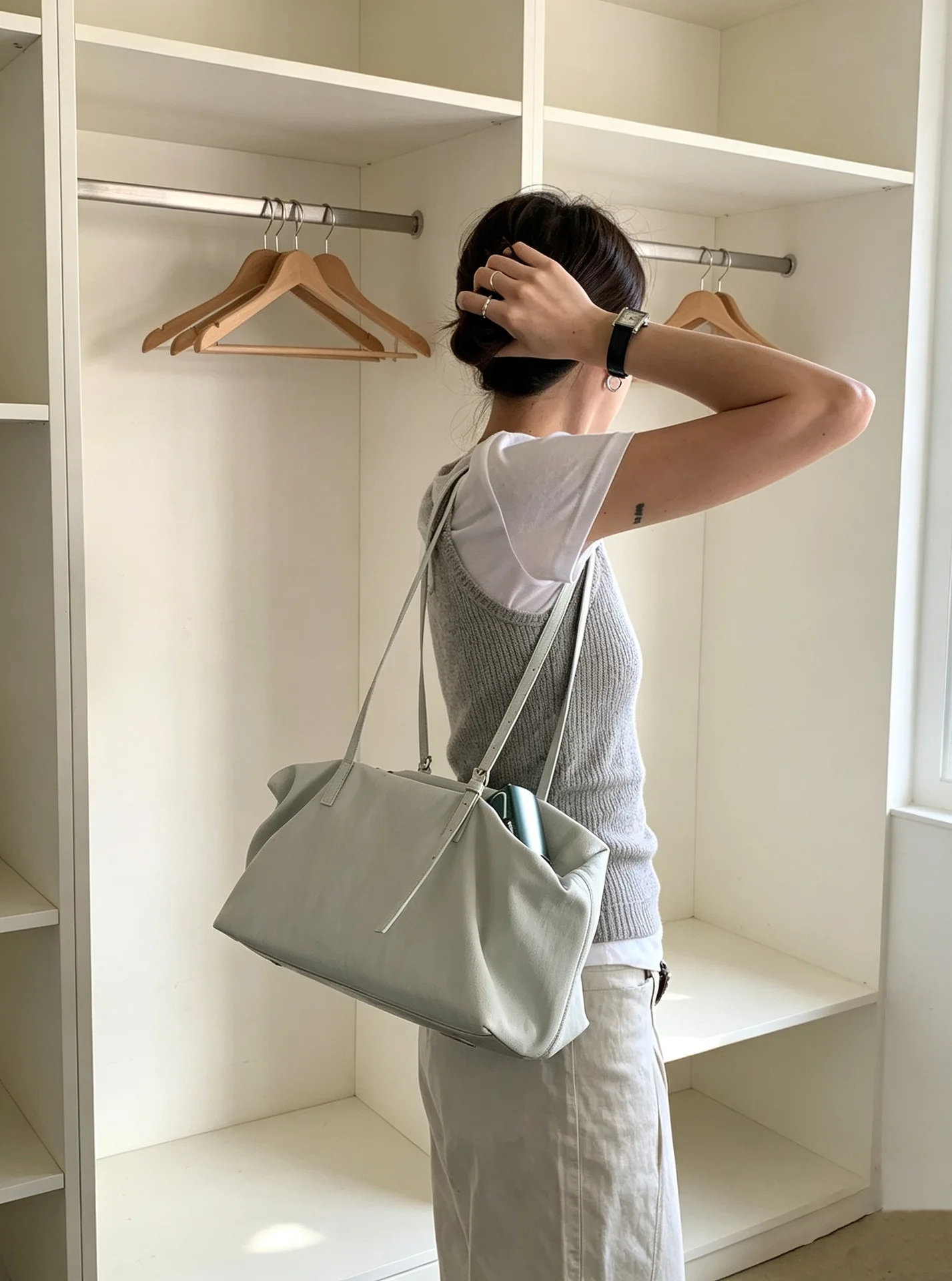 2026 – Neuerscheinung – Große Pendler-Umhängetasche – Minimalistische Mode – Kissen-Stil Damenhandtasche – Leichtgewicht-Nylon – Detail 21