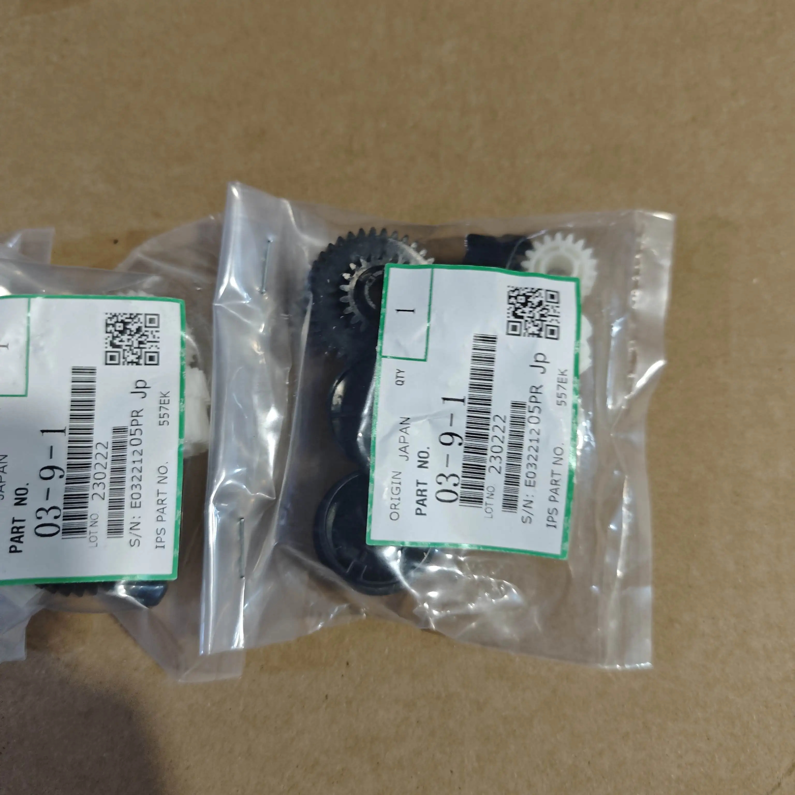 

AB011466 AB011470 AB017690 D1316663 D1316664 D1316666 Шестерня подачи бумаги для Ricoh Aficio MP 6002 7502 9002 MP6002 MP7502 MP9002