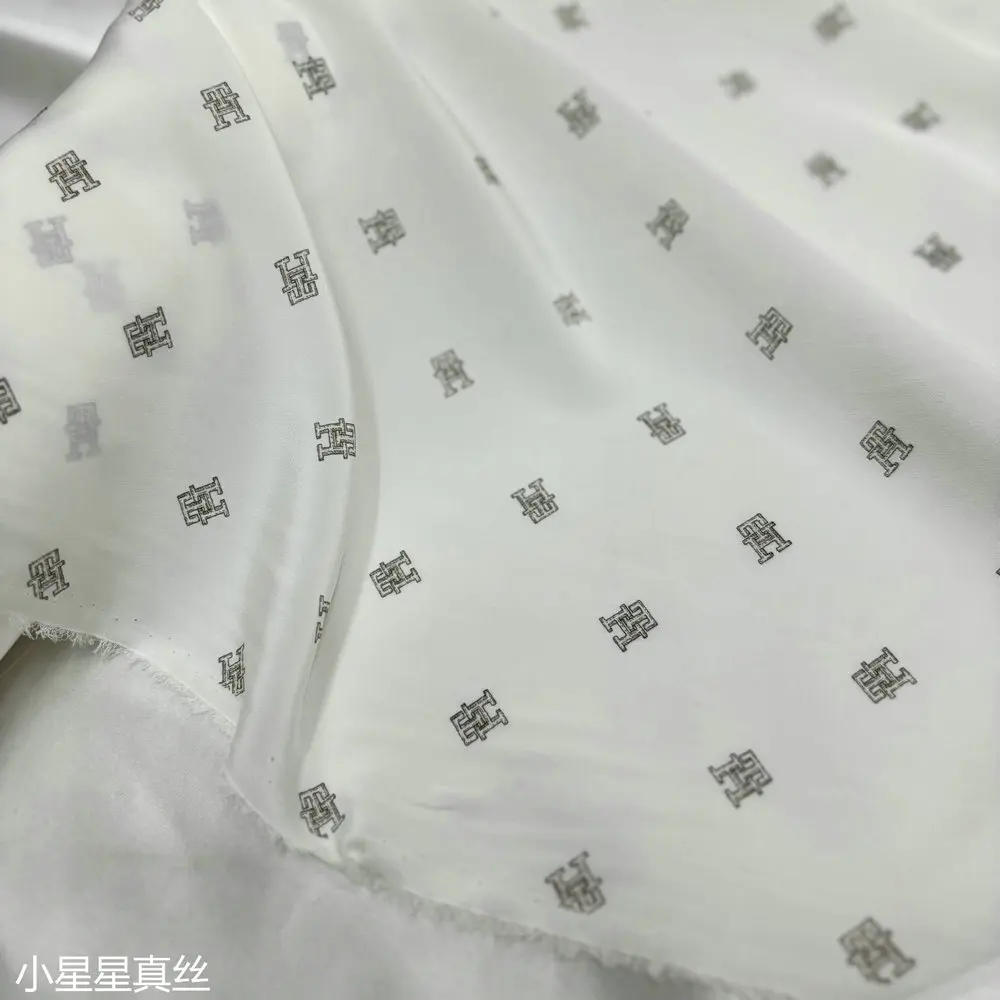Chinese Silk Silk Silk White Micro-Transparent Silk Crepe De Chine Fabric Silk Shirt Skirt Fabric Soft Summer