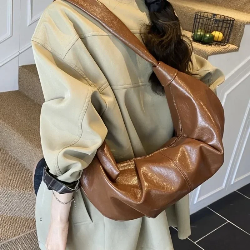 

Luxury High-End Vintage Diaper Bags For Ladies Parisian Elegant Tote Bag Simple Crossbody Bag Fashionable Messenger Bag Casual