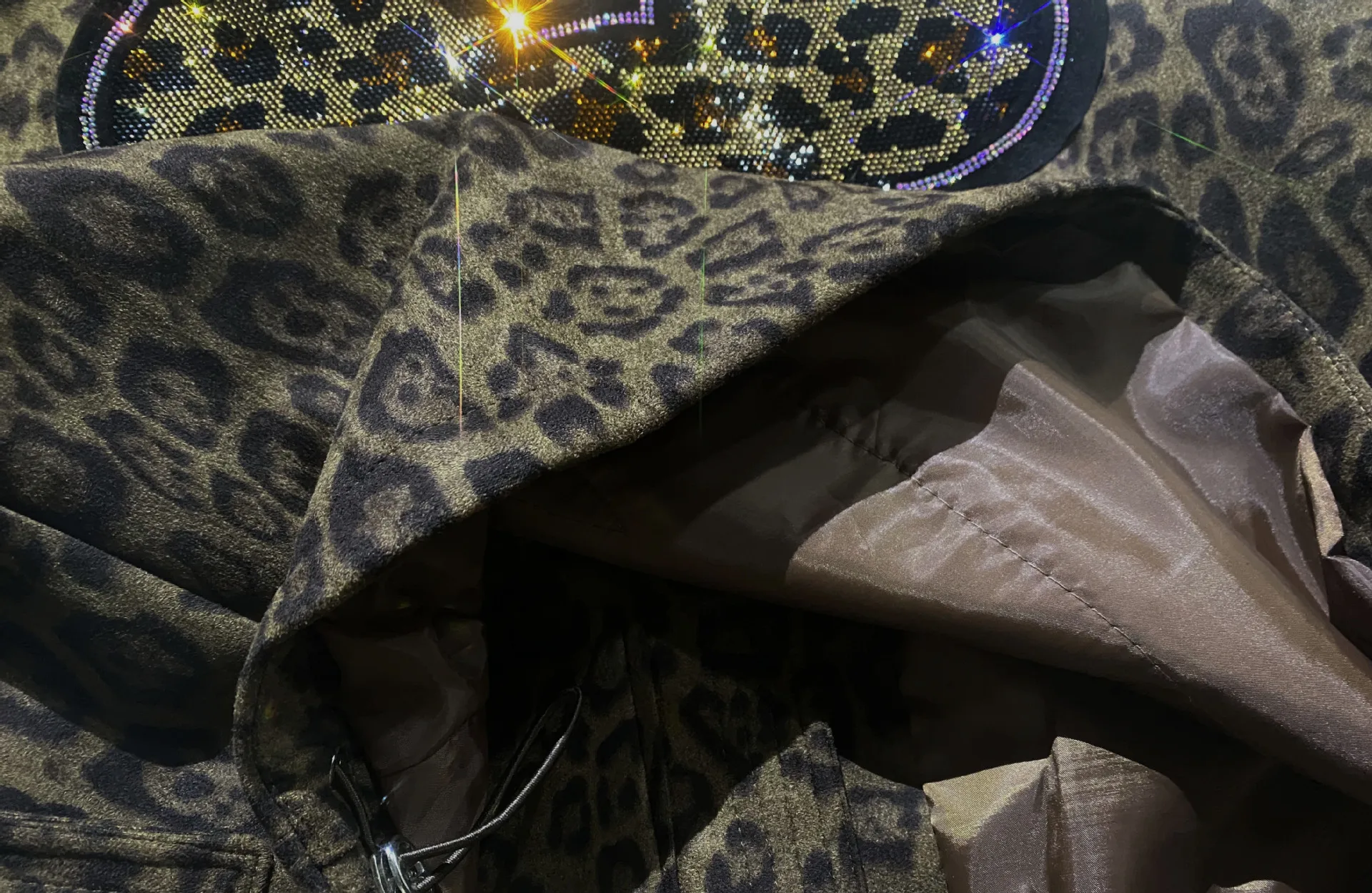 Jaket Wanita Motif Macan Tutul Kasual Longgar Pola Kartun Berlian Kerah Tegak Resleting Berkerudung Cardigan Mantel Куртка Женская