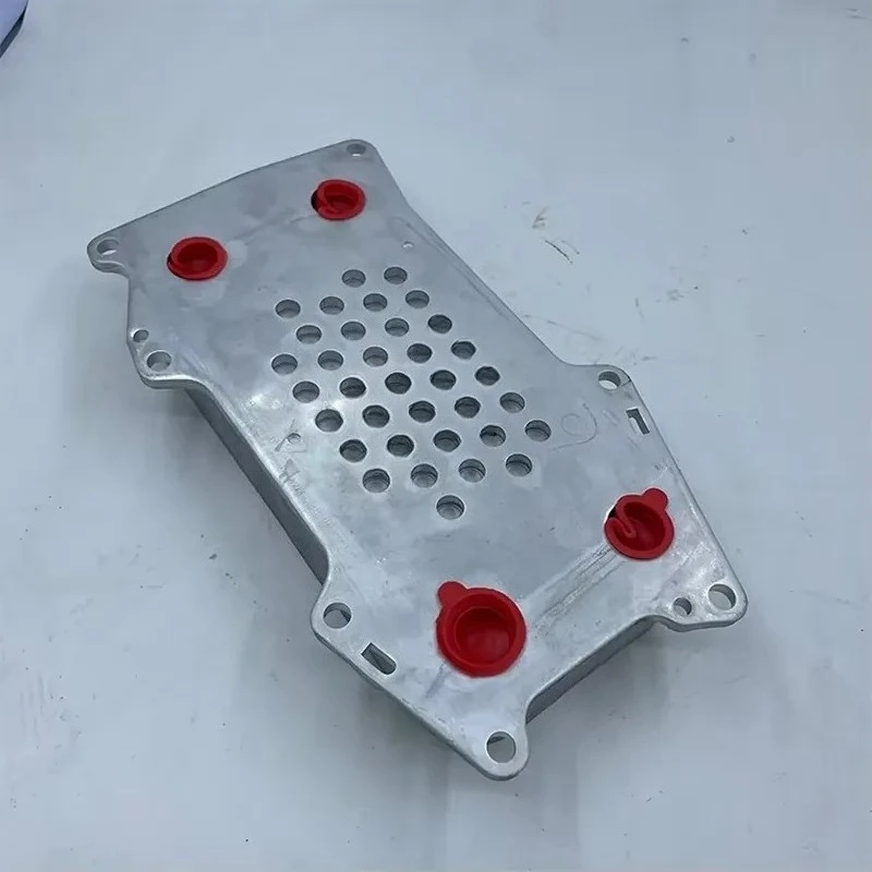

04254426 Oil Cooler Engine Spare Parts Quality in Stock Construction Machinery Parts