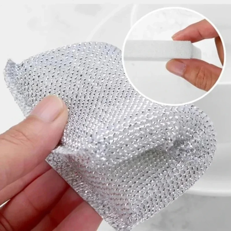 4/6 pieces of soft kitchen cleaning sponge, without scratches, suitable for various surfaces, including cookware and utensils.