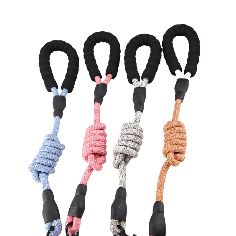 

Pet chest and back leash set Adjustable dog leash Walking dog leash