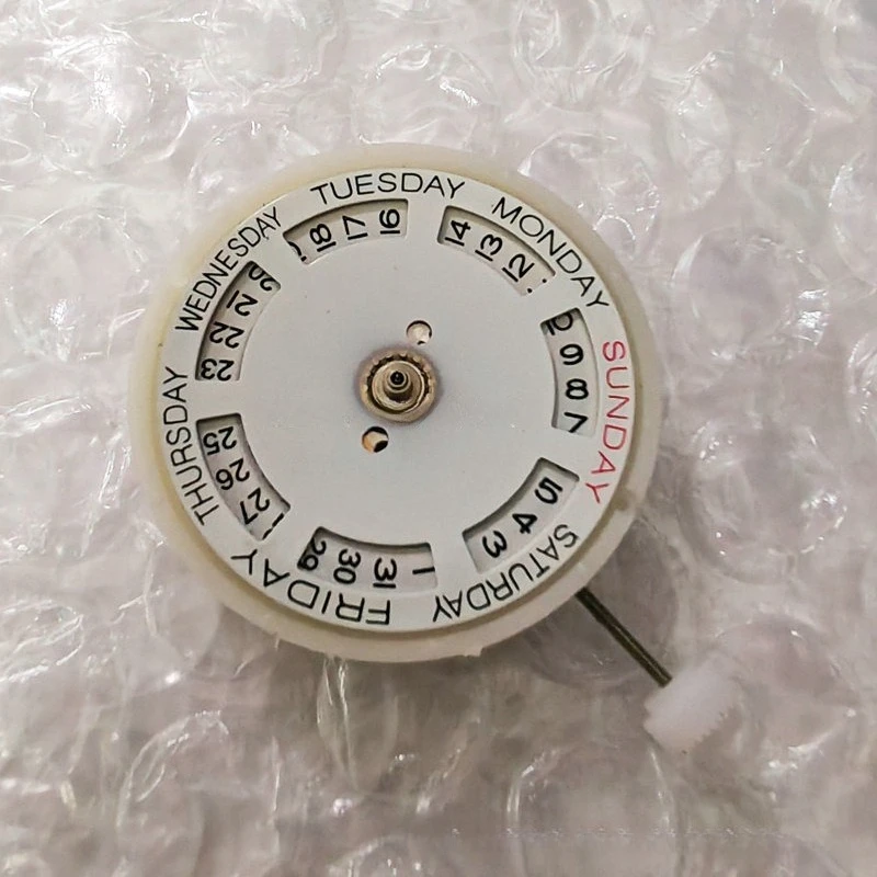 Wholesale new original 2813 turns automatic mechanical movement  8205 double calendar watch accessories three-pin watch heart