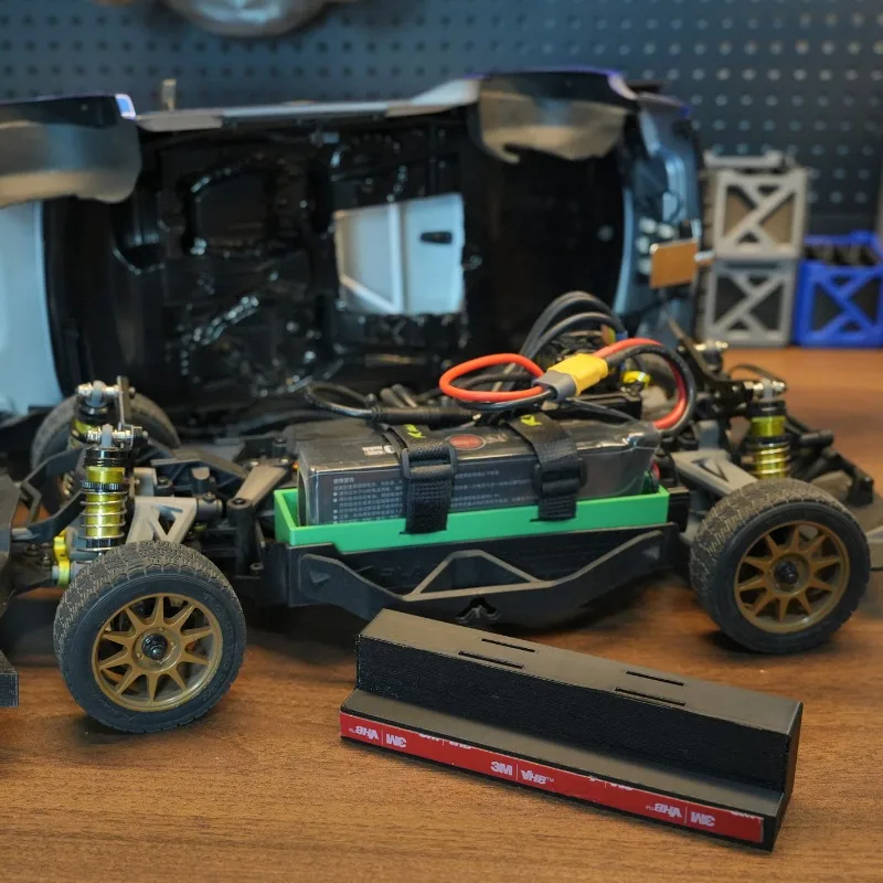 Enlarged Battery Compartment for Rlaarlo XTS-S10 Omni Terminator 1/10 RC Car 3D Printed Custom Upgrade Part Battery Holder Mod