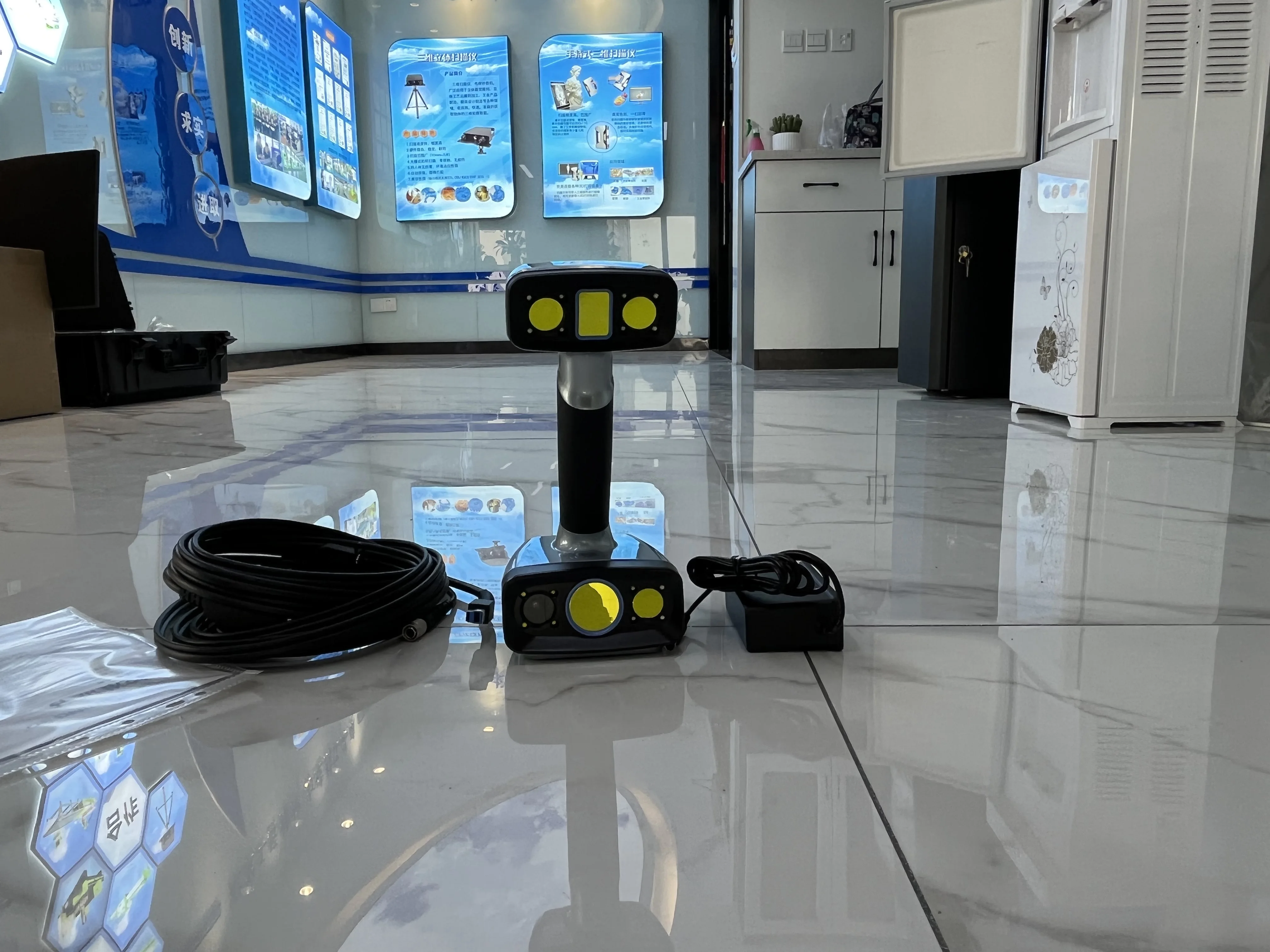 Источник синего светодиодного света Las er Scanner Применение инженерного оборудования EinScan HX Ручной 3D-сканер с двойным синим светом