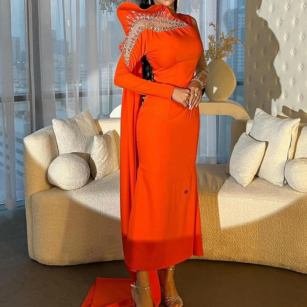 

Прямое вечернее платье до щиколотки со съемными рукавами и вырезом лодочкой