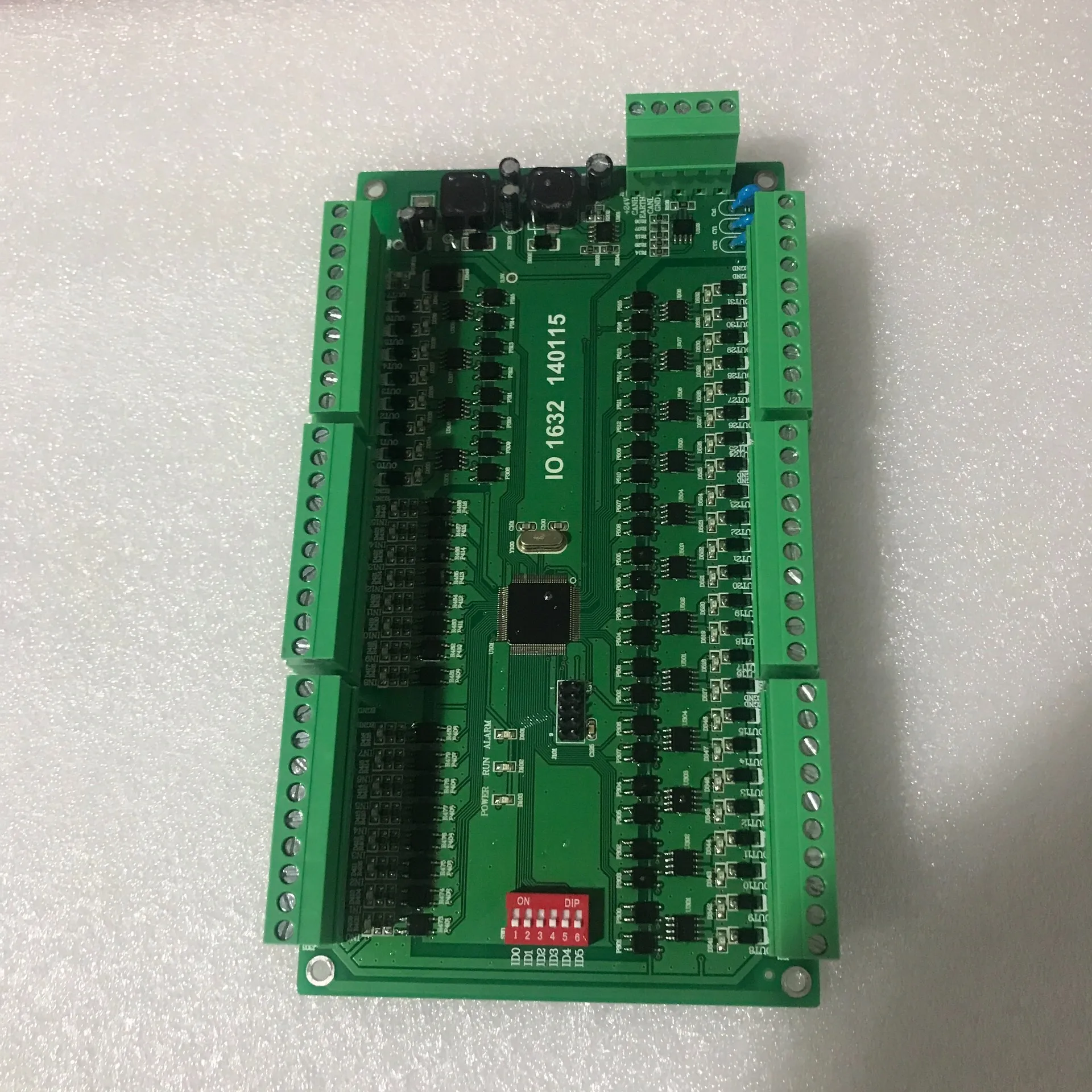 Carte d'extension du contrôleur de mouvement IO 1632 140115