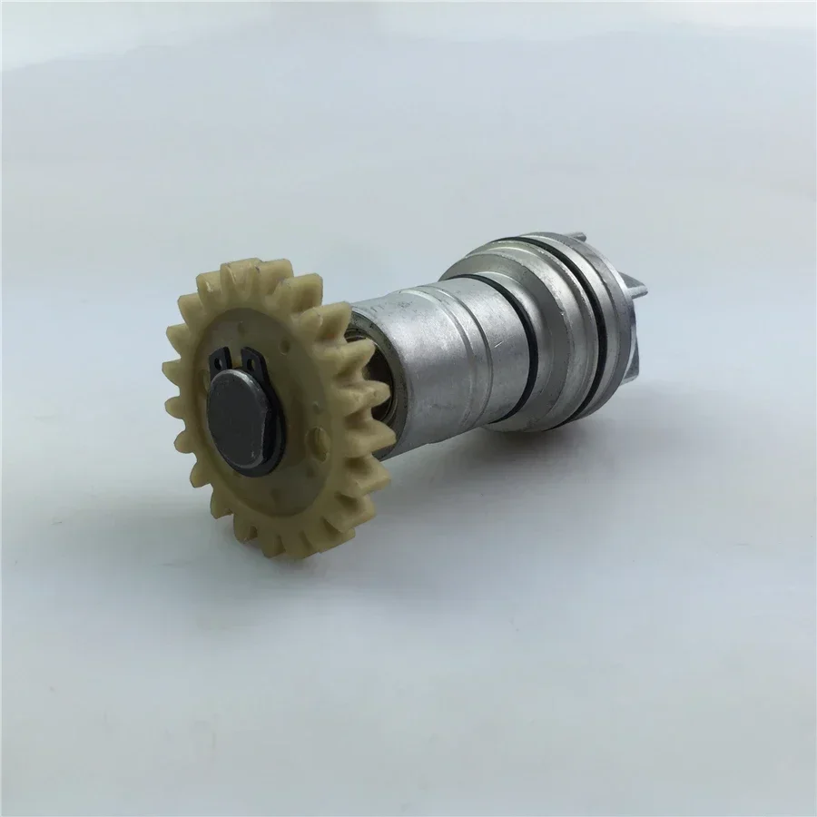 For Zongshen Longxin Lifan motorcycle LX150 175 200 three-wheeled motorcycle water-cooled engine water pump assembly