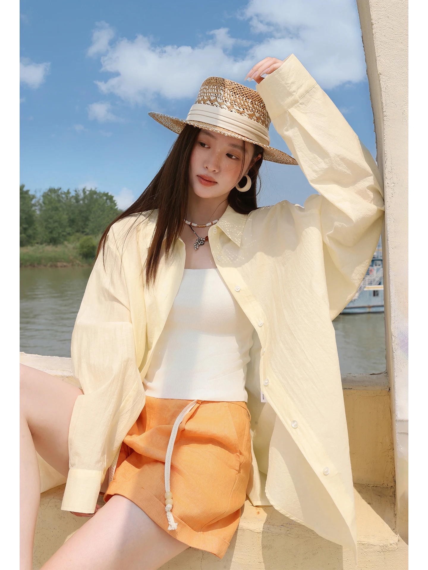 

Легкая дышащая летняя солнцезащитная куртка, женская свободная куртка с длинными рукавами и отложным воротником, повседневная куртка из смесового хлопка