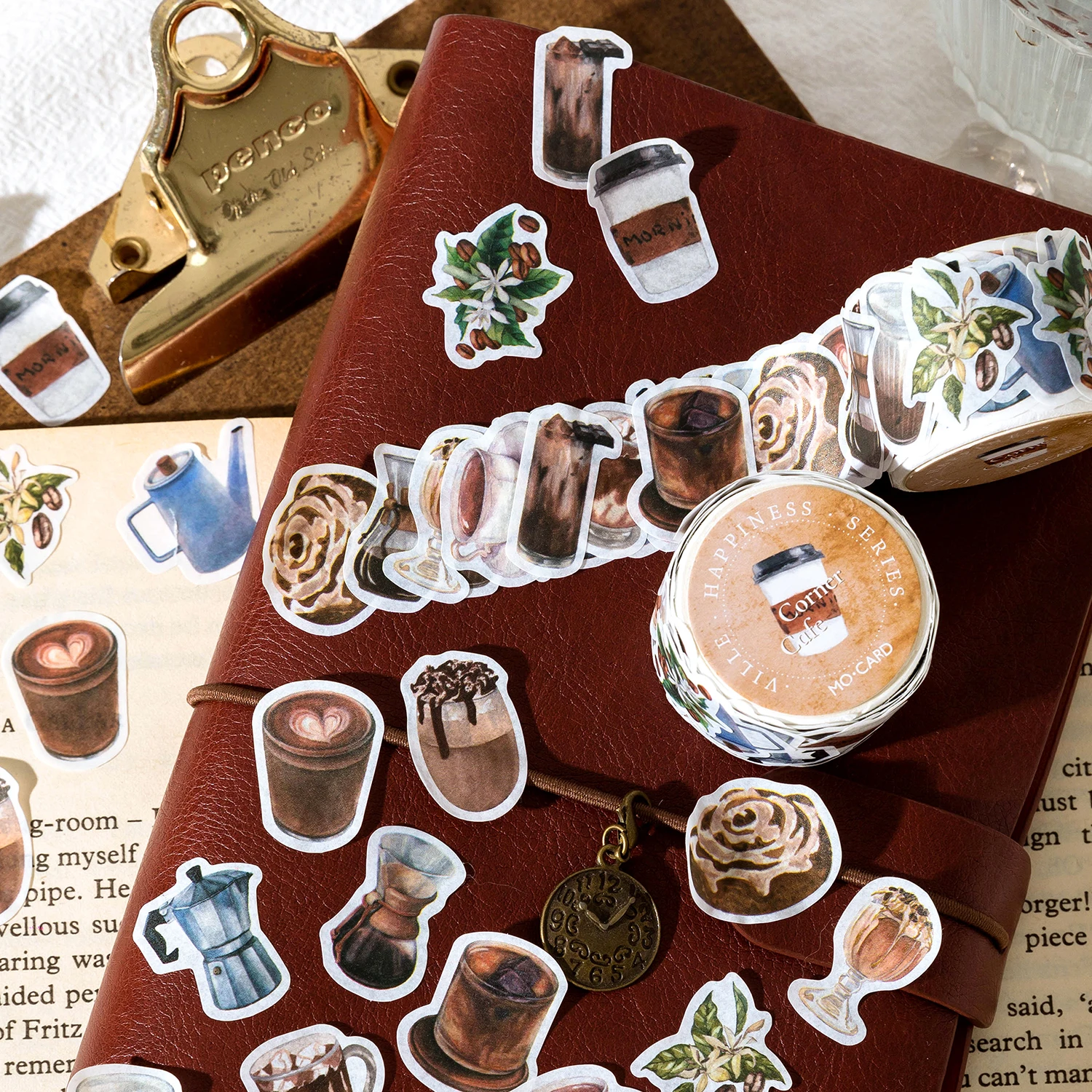 Kaartliefhebber 100 Pcs [Happy Town Series] Vintage Koffie Journal Stickers Washi Papier Scrapbooking Materiaal Scrapbook Kit