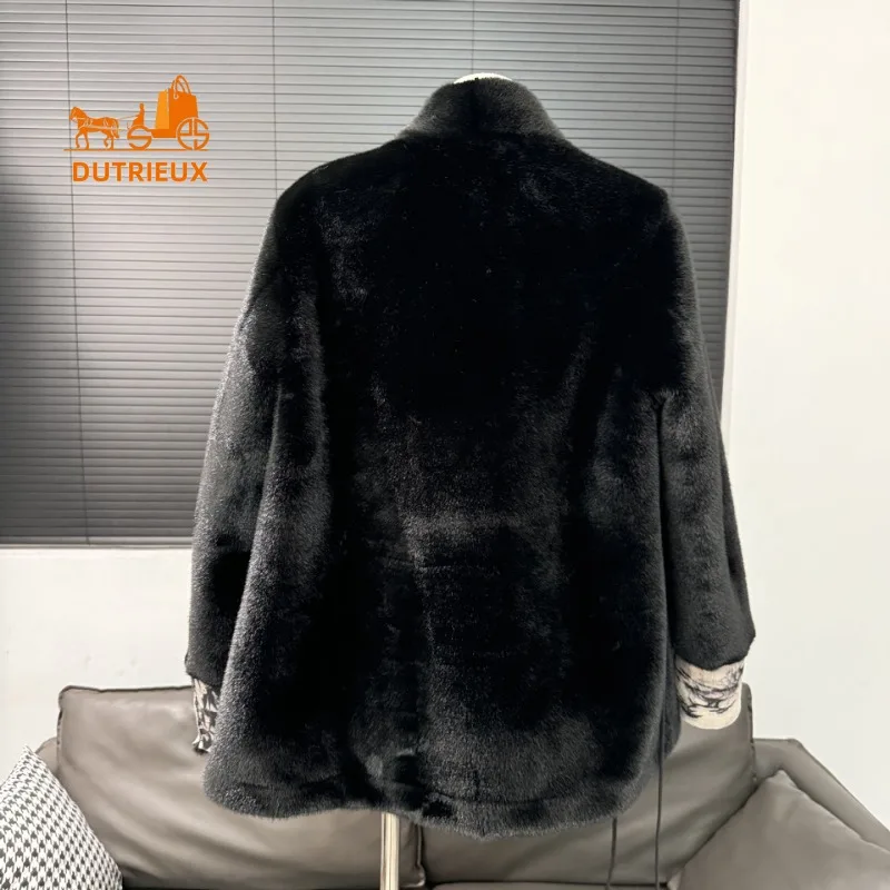 2025 New Winter Women's Double-faced Fur Coat, 100% Mink Fur, Fashionable Travel Office Warm Lace-up Floral Women's Jacket