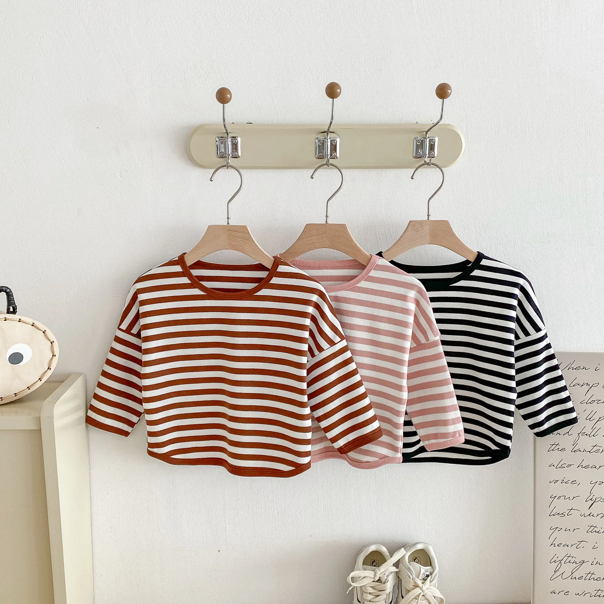 

Spring Autumn Kids Striped Long sleeved T-Shirt 95% Cotton Unisex Clothes Drop Shoulder Boys Girls Inner Inner Outer Top
