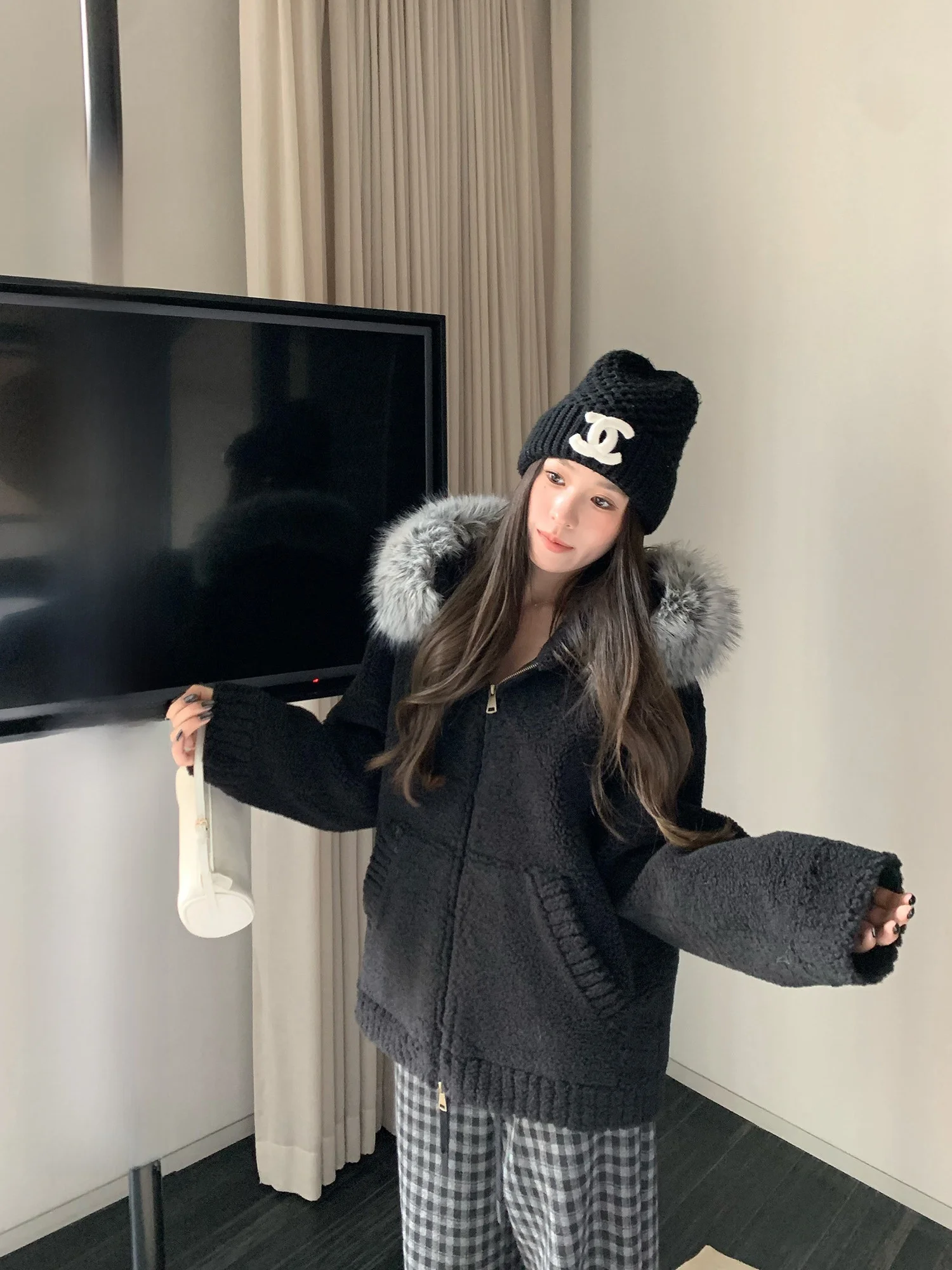 

Hhi Cloud, мягкая шуба из ягненка, женская зимняя дизайнерская теплая кожаная шуба с внутренним мехом, свободная посадка, длинная молния све