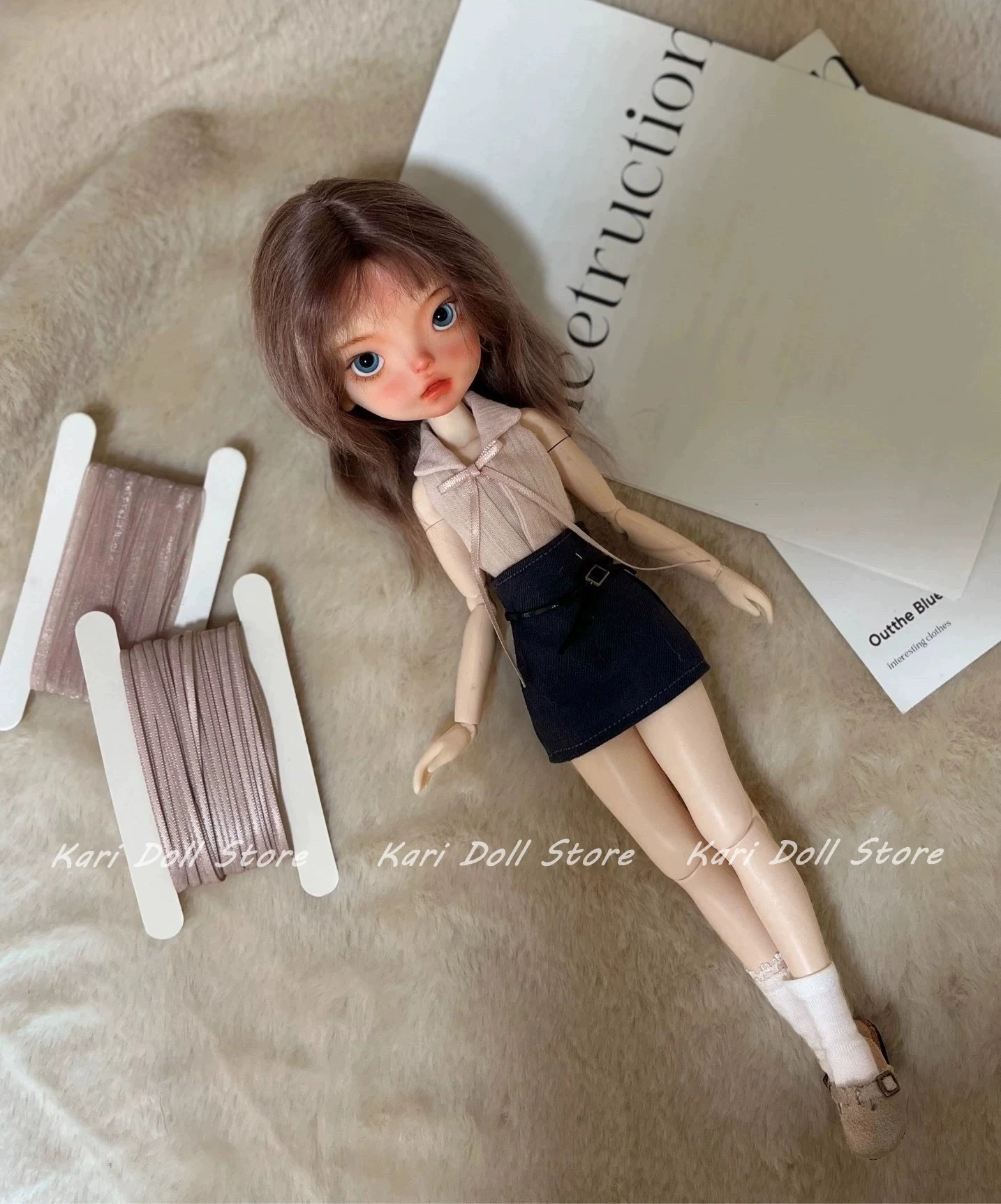 

Kari Doll Clothes and skirts Secretary small set for Landazz Landoudou Doll