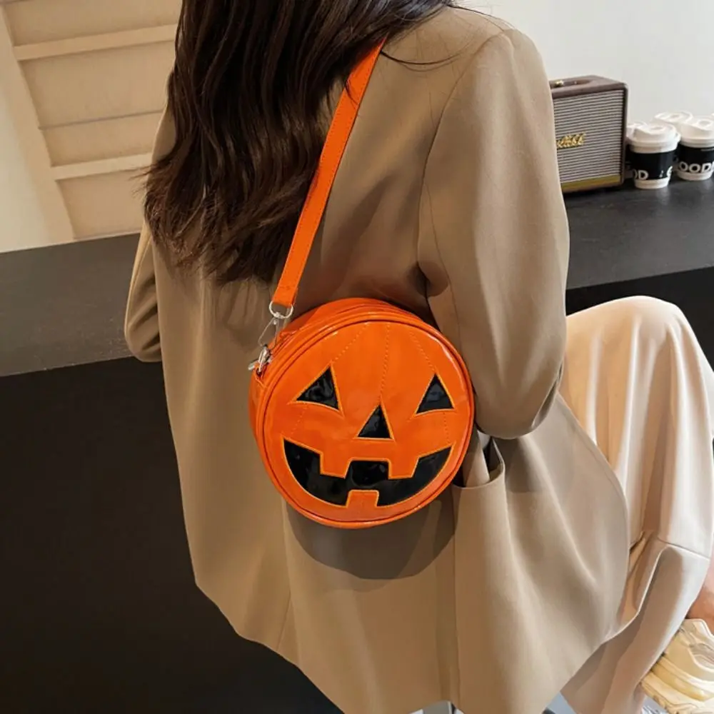 Adjustable Strap Halloween Pumpkin Crossbody Bag Bat Wing Purse Round Halloween Pumpkin Shoulder Bag Y2K PU Leather