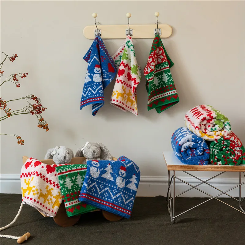 Christmas Snowman Style Cotton Towel Soft Skin-friendly FaceTowel Square Hair Towel Absorbent Bath Towel Beach Towel  70*140cm