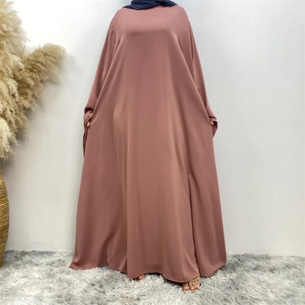 عباءة لُجَين (Lujain Abaya) S76ca53c2c3b44dae8bba5125402478cc0